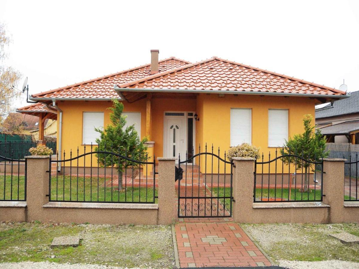 Holiday Home Balatonmariafurdo, Somogy 1 Balatonkeresztúr Eksteriør bilde